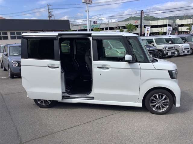 ホンダ Ｎ　ＢＯＸ カスタム ６６０ Ｌ R3年 (四国) 99