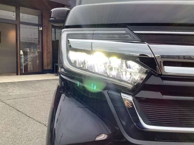 ホンダ Ｎ　ＢＯＸ カスタム ６６０ Ｌ R5年 (四国) 99