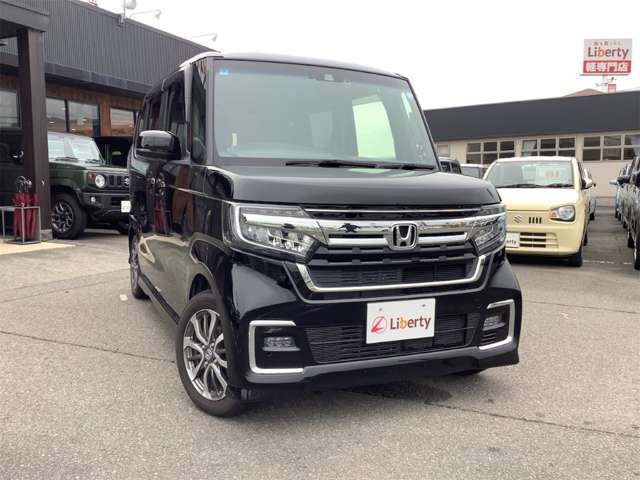 ホンダ Ｎ　ＢＯＸ カスタム ６６０ Ｌ R4年 (四国) 99