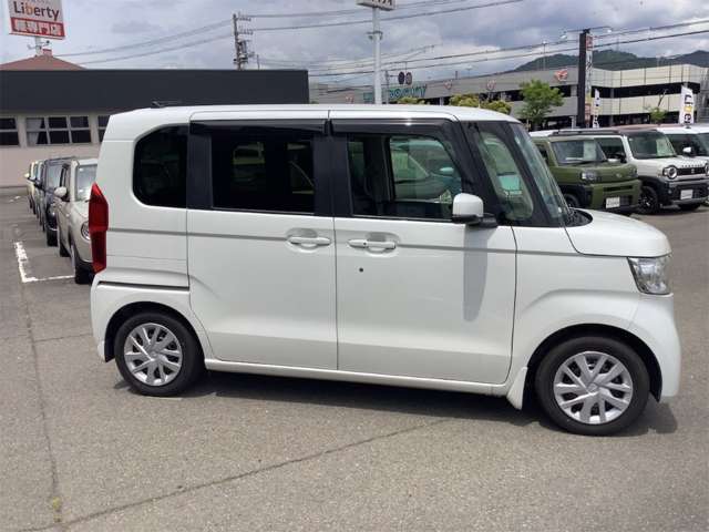 ホンダ Ｎ　ＢＯＸ ６６０ Ｌ R4年 (四国) 99