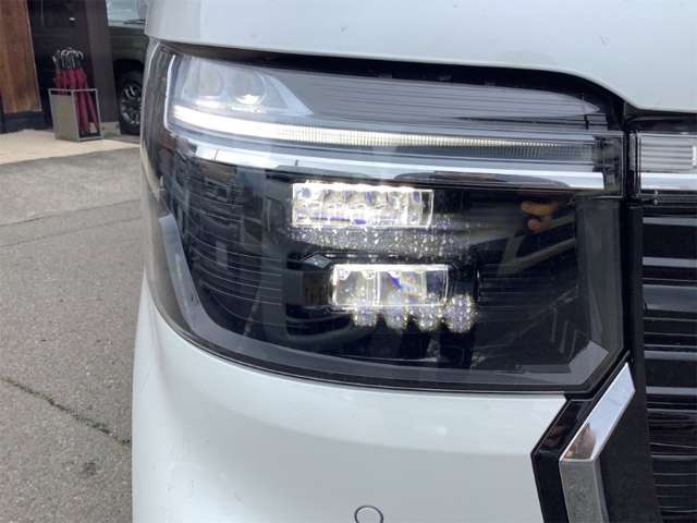 ホンダ Ｎ　ＢＯＸ カスタム ６６０ R8年 (四国) 99