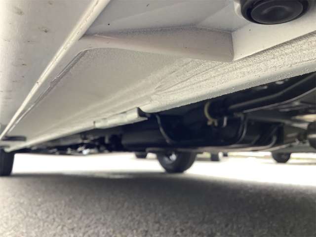 ホンダ Ｎ　ＢＯＸ カスタム ６６０ R8年 (四国) 99