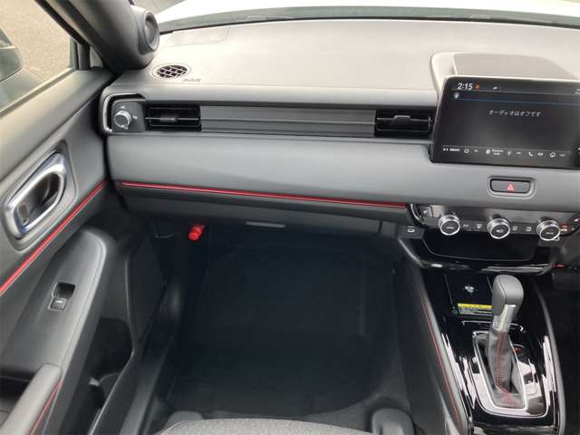 ホンダ ヴェゼル １．５ Ｅ：ＨＥＶ ＲＳ R8年 (東海) 99