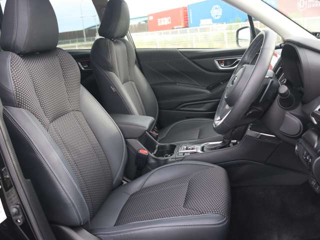 スバル フォレスター　ハイブリッド ２．０ アドバンス ４ＷＤ R3年 () 99