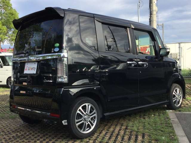 ホンダ Ｎ　ＢＯＸ ６６０ カスタムＧ ＳＳパッケージ H27年 (近畿) 99