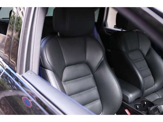 ポルシェ マカン ＧＴＳ ＰＤＫ ４ＷＤ R4年 (近畿) 99