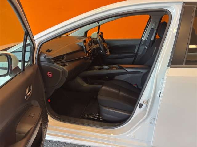 日産 ノート １．２ Ｘ R4年 () 99