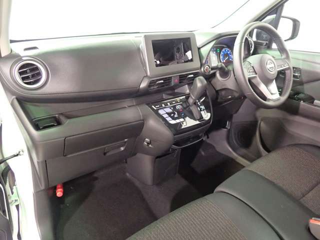 日産 デイズ ６６０ ハイウェイスターＸ R8年 () 99
