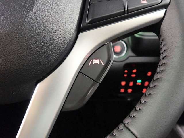 スズキ ソリオ １．２ バンディット ハイブリッド ＭＶ R8年 () 99