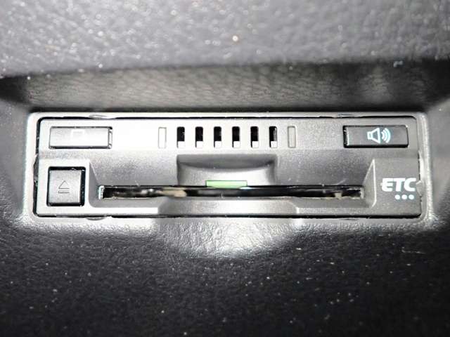トヨタ Ｃ−ＨＲ ハイブリッド １．８ Ｇ H29年 () 99
