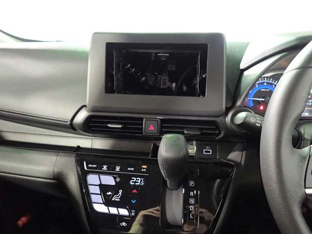 日産 デイズ ６６０ ハイウェイスターＸ R8年 () 99