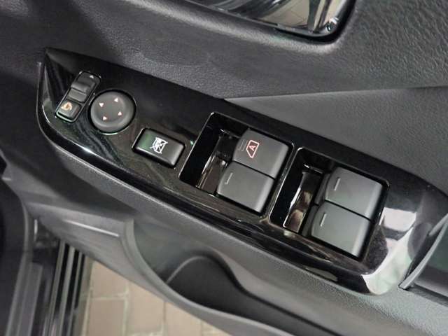 日産 デイズ ６６０ ハイウェイスターＸ R8年 () 99
