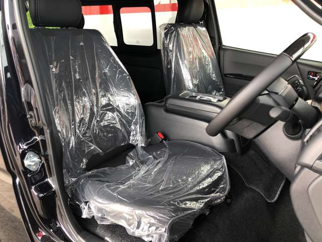トヨタ ハイエースバン ２．０ スーパーＧＬ ダークプライムＩＩ ロングボディ R8年 () 99