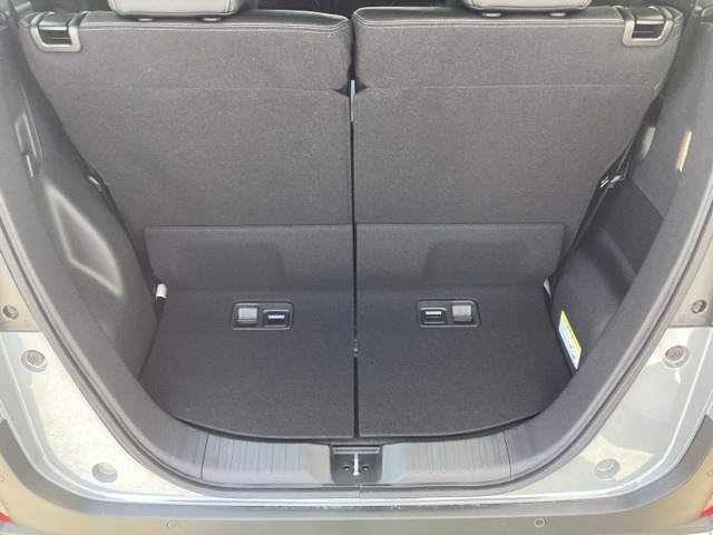 ホンダ Ｎ　ＢＯＸ カスタム ６６０ コーディネートスタイル ２トーン R7年 (近畿) 99