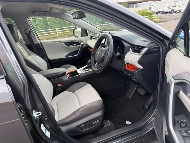 トヨタ ＲＡＶ４ ２．０ アドベンチャー ４ＷＤ R2年 (関東) 99