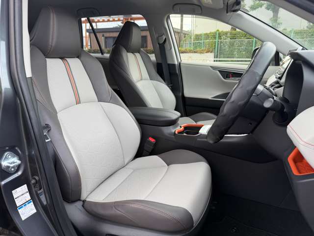 トヨタ ＲＡＶ４ ２．０ アドベンチャー ４ＷＤ R2年 (関東) 99