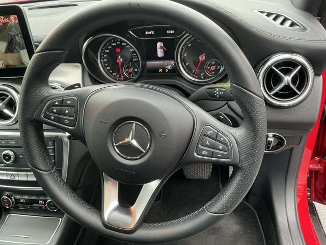 メルセデスベンツ ＧＬＡクラス ＧＬＡ２２０ ４マチック ４ＷＤ H29年 (関東) 99