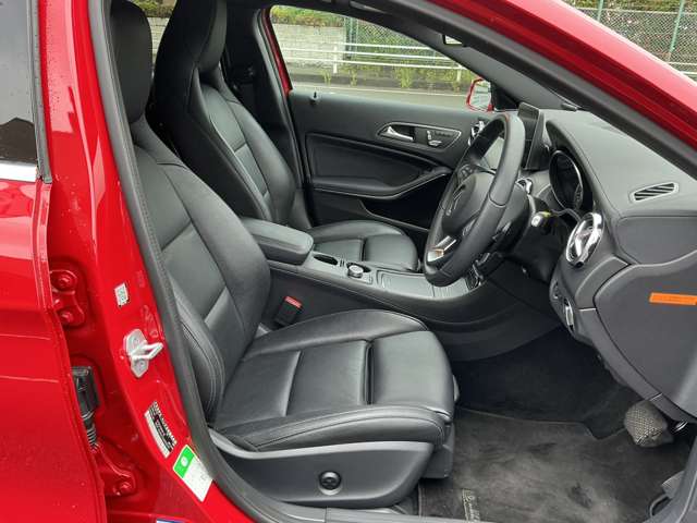 メルセデスベンツ ＧＬＡクラス ＧＬＡ２２０ ４マチック ４ＷＤ H29年 (関東) 99