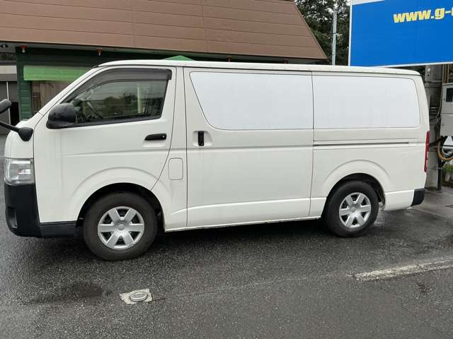 トヨタ ハイエースバン ２．０ 中温冷凍バン ロング H27年 (関東) 99