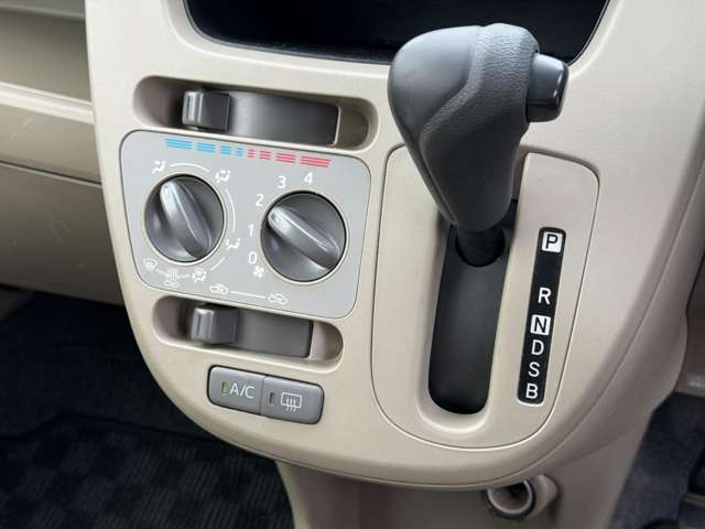 ダイハツ ムーヴ ６６０ Ｌ H25年 (関東) 99