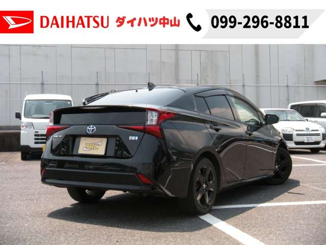 トヨタ プリウス １．８ Ｓ ツーリングセレクション ブラックエディション R4年 (九州・沖縄) 99