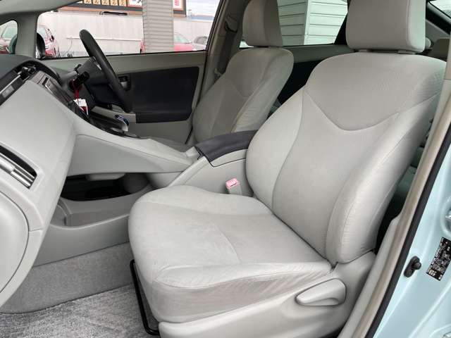 トヨタ プリウス １．８ Ｓ H22年 () 99