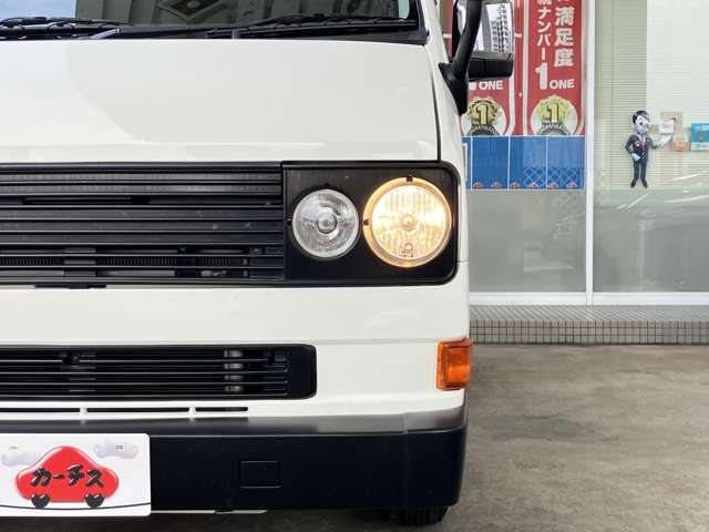 トヨタ ハイエースバン ２．８ スーパーＧＬ ロング ディーゼルターボ ４ＷＤ R4年 (東海) 99