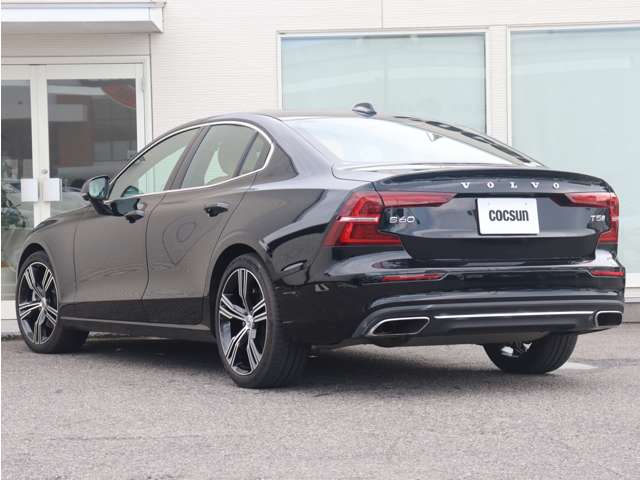 ボルボ Ｓ６０ Ｔ５　インスクリプション R1年 () 99