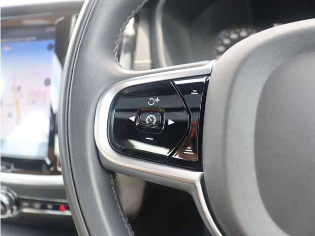 ボルボ Ｓ６０ Ｔ５　インスクリプション R1年 () 99