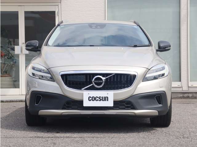 ボルボ Ｖ４０クロスカントリー Ｄ４ キネティック ディーゼルターボ H29年 (東海) 99