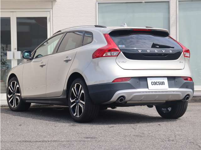 ボルボ Ｖ４０クロスカントリー Ｄ４ キネティック ディーゼルターボ H29年 (東海) 99