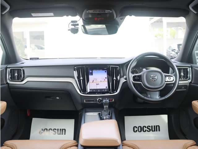 ボルボ Ｖ６０クロスカントリー Ｔ５ ＡＷＤ プロ ４ＷＤ R1年 (東海) 99