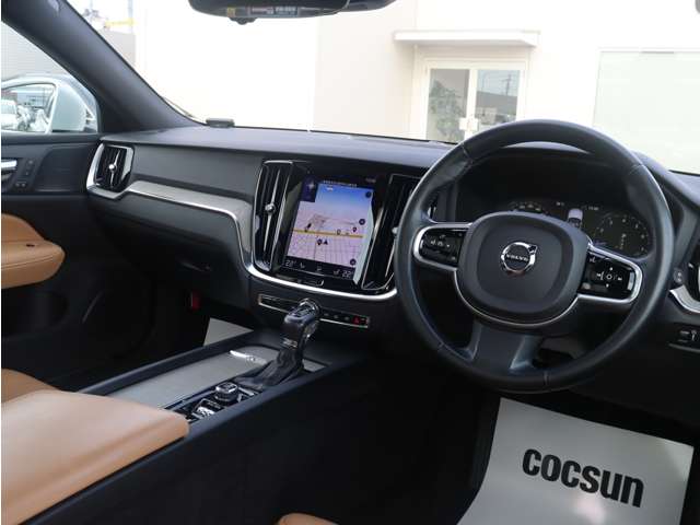 ボルボ Ｖ６０クロスカントリー Ｔ５ ＡＷＤ プロ ４ＷＤ R1年 (東海) 99
