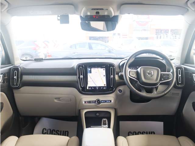 ボルボ ＸＣ４０ リチャージ　プラグインハイブリッド　Ｔ５　インスクリプション R3年 (東海) 99