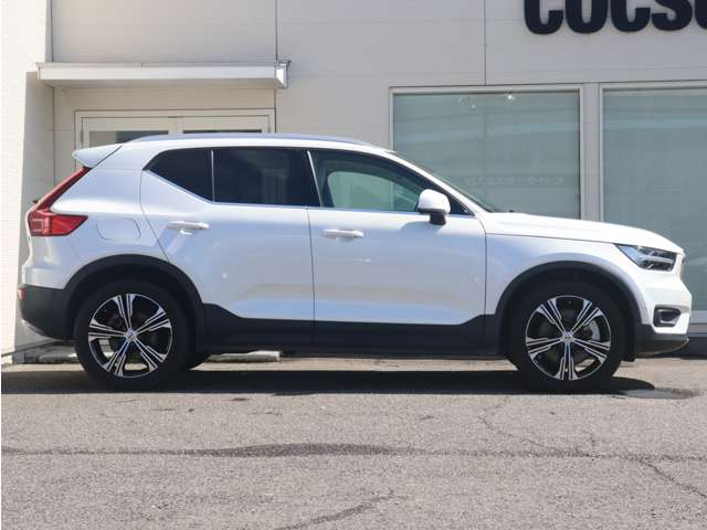 ボルボ ＸＣ４０ リチャージ　プラグインハイブリッド　Ｔ５　インスクリプション R3年 (東海) 99