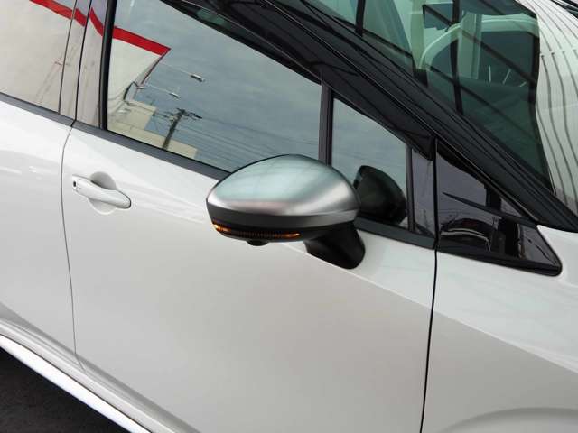 日産 ノート １．２ ＡＵＴＥＣＨ ＦＯＵＲ ４ＷＤ R3年 (東海) 99