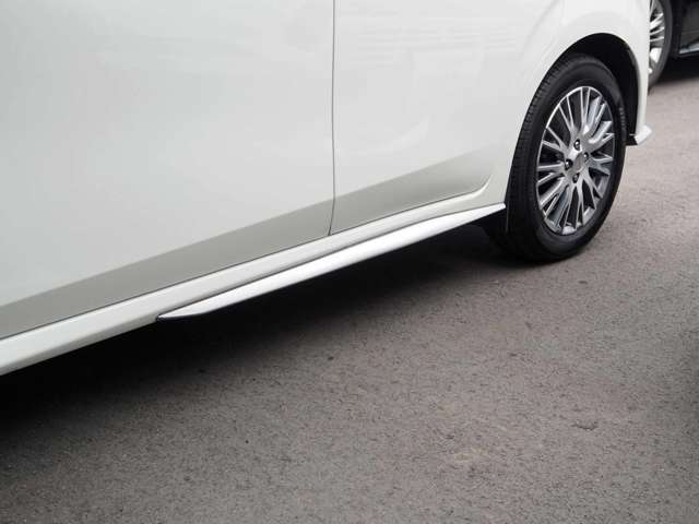 日産 ノート １．２ ＡＵＴＥＣＨ ＦＯＵＲ ４ＷＤ R3年 (東海) 99