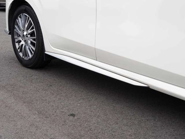 日産 ノート １．２ ＡＵＴＥＣＨ ＦＯＵＲ ４ＷＤ R3年 (東海) 99