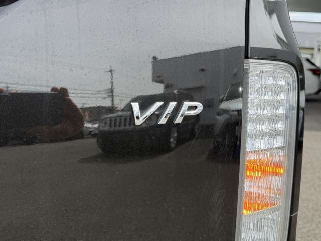 日産 エルグランド ３．５ ＶＩＰ パワーシートパッケージ ４ＷＤ R2年 (東海) 99