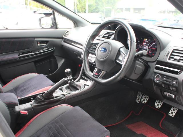 スバル ＷＲＸ　ＳＴＩ ＳＴＩ ２．０ ４ＷＤ R2年 () 99