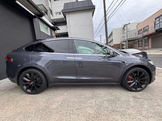 テスラ モデルＸ ＲＡＶＥＮ最終 パフォーマンス ＡＷＤ R2年 (東海) 99