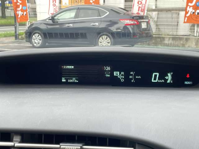 トヨタ プリウス １．８ Ｓ H24年 (関東) 99