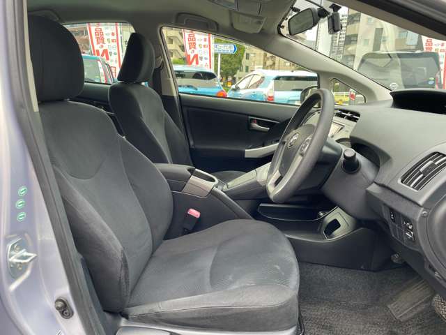 トヨタ プリウス １．８ Ｓ H24年 (関東) 99