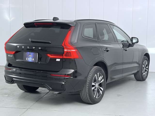 ボルボ ＸＣ６０ リチャージ プラス Ｔ６ ＡＷＤ プラグイン ハイブリッド ４ＷＤ R4年 (関東) 99