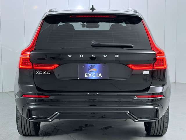 ボルボ ＸＣ６０ リチャージ プラス Ｔ６ ＡＷＤ プラグイン ハイブリッド ４ＷＤ R4年 (関東) 99