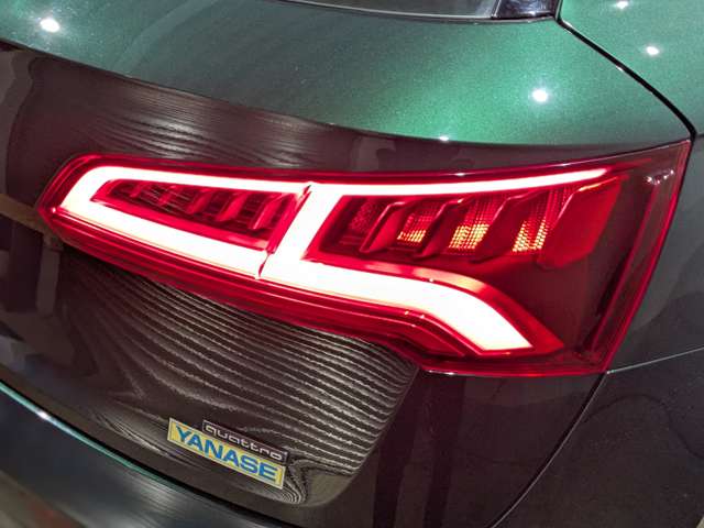 アウディ Ｑ５ ４０ ＴＤＩ クワトロ スポーツ ディーゼルターボ ４ＷＤ R1年 (関東) 99