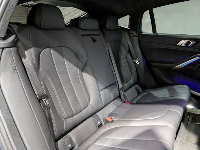 ＢＭＷ Ｘ６ Ｘドライブ３５Ｄ Ｍスポーツ ディーゼルターボ ４ＷＤ R2年 (関東) 99