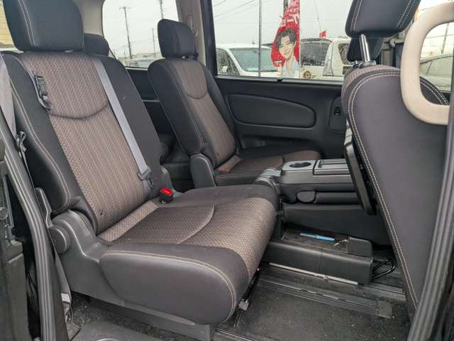 日産 セレナ ２．０ ハイウェイスター Ｖセレクション＋ＳＡＦＥＴＹＩＩ Ｓ－ＨＹＢＲＩＤ H27年 (関東) 99
