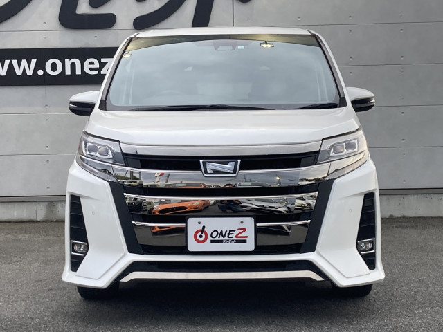 トヨタ ノア ２．０ ＳＩ ＷＸＢＩＩ R2年 () 99