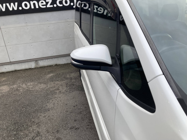 トヨタ ノア ２．０ ＳＩ ＷＸＢＩＩ R2年 () 99